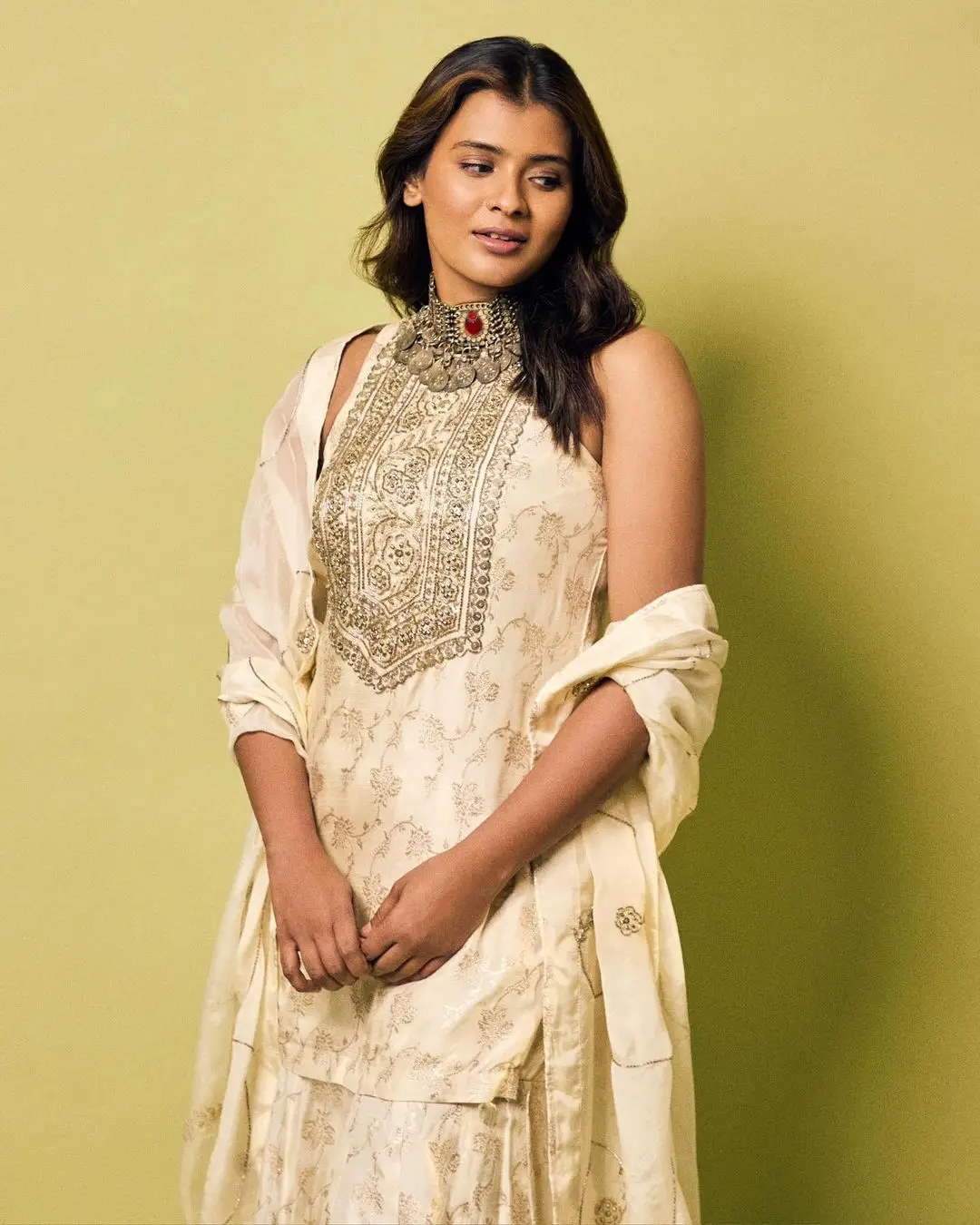 SOUTH INDIAN ACTRESS HEBAH PATEL STILLS IN WHITE GOWN 2